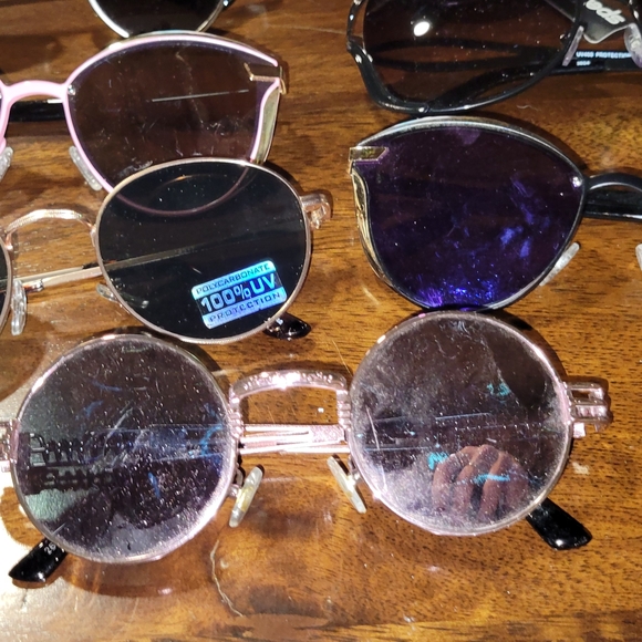 Stylish 10 Pair Sunglasses Collection - Picture 2 of 4